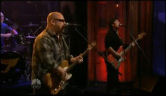 Pixies tocando Debaser em progrma de tv Pixies tocando Debaser em progrma de tv