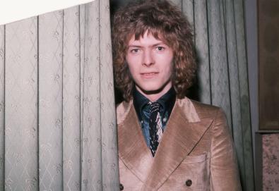 Demo inédita de David Bowie gravada em 1970 é compartilhada; Ouça "To Be Love"