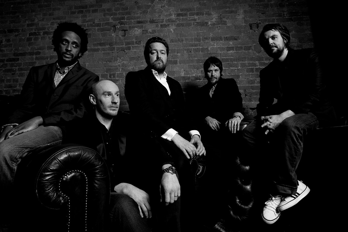 Elbow Biography, Albums, music vídeos & photos MuzPlay