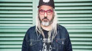 J Mascis