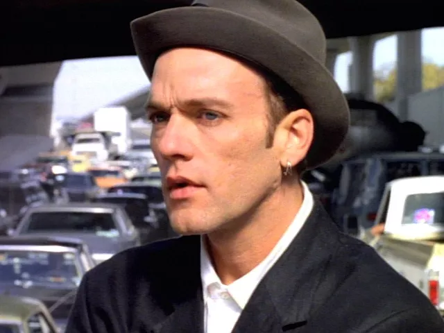 Everybody Hurts Everybody Hurts