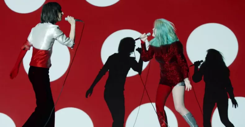 Primal Scream e Sky Ferreira Primal Scream e Sky Ferreira