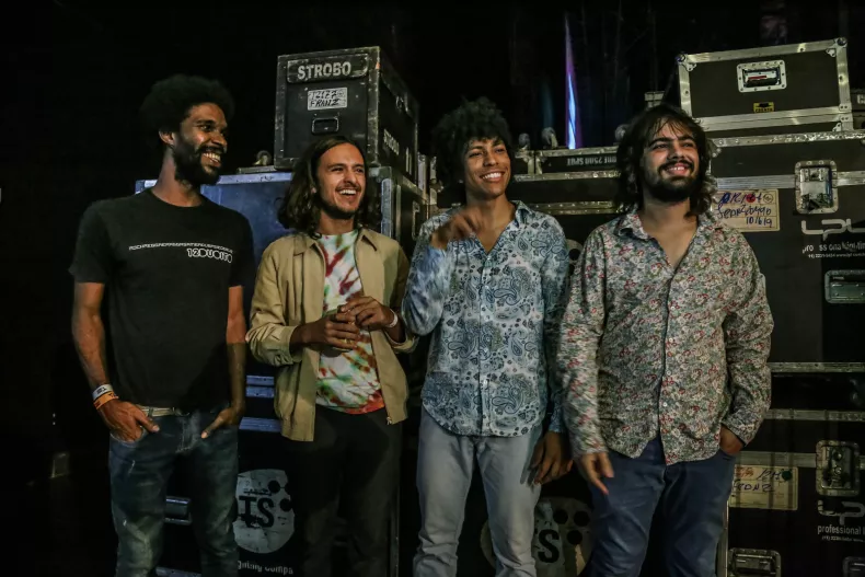 Boogarins Boogarins