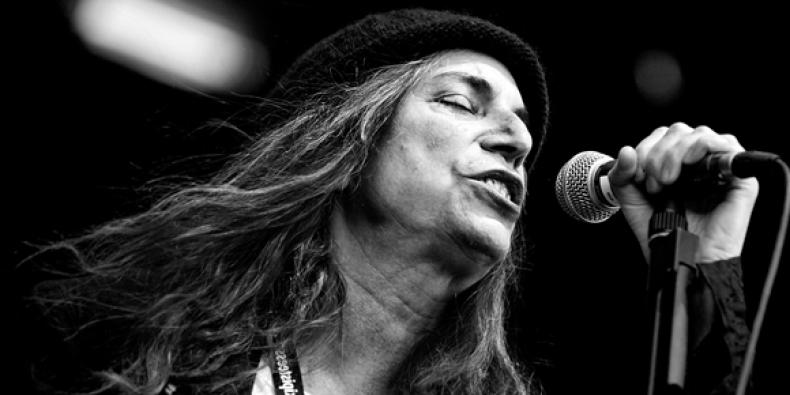Patti Smith repassa sua carreira em