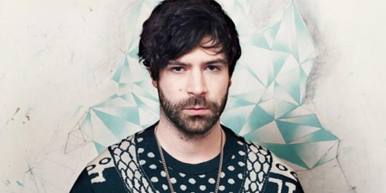 Foals anuncia versão remixada de