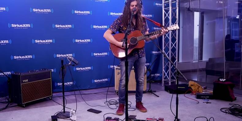 Kurt Vile apresenta cover de “Learning To Fly