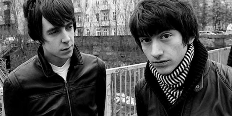 Alex Turner fala sobre futuro do Last Shadow Puppets