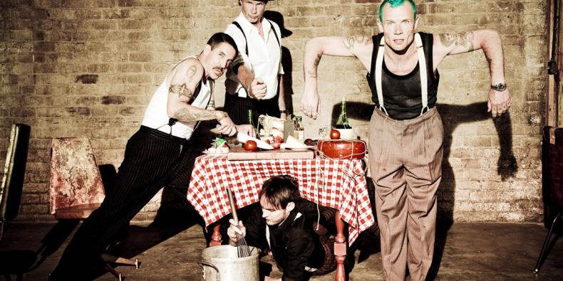 Red Hot Chili Peppers anuncia novo álbum - 'The Getaway'; Ouça o single