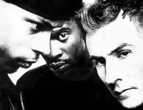 Massive Attack: álbuns, músicas, vídeos, news | MuzPlay