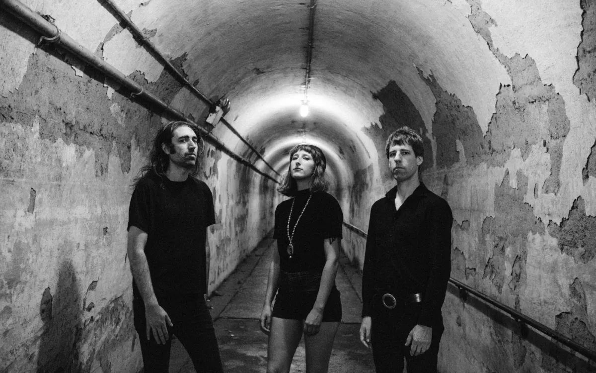 A Place to Bury Strangers: álbuns, músicas, vídeos, news | MuzPlay