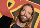 Taylor Hawkins, baterista do Foo Fighters, morre aos 50 anos