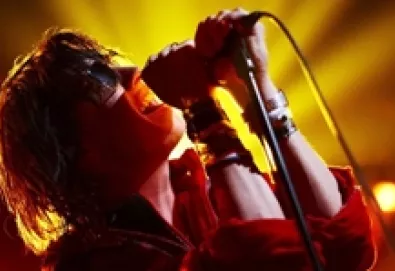 Strokes disponibiliza novo álbum para audição