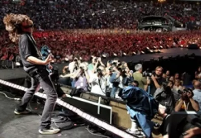 Foo Fighters divulga trecho de nova música