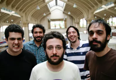 Bazar Pamplona lança novo vídeo com show gratuito