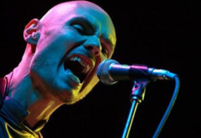 Billy Corgan, líder do Smashing Pumpkins, chama membros do Pavement de "vendidos"