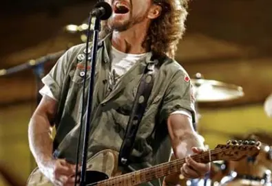 Pearl Jam apresenta música inédita na TV americana