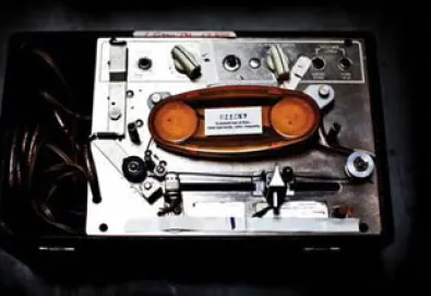 Foo Fighters divulga faixa inédita na web