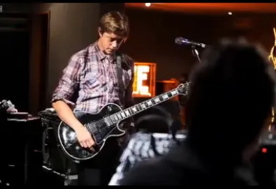 Interpol se apresenta nos estúdios da BBC; veja aqui [vídeos]