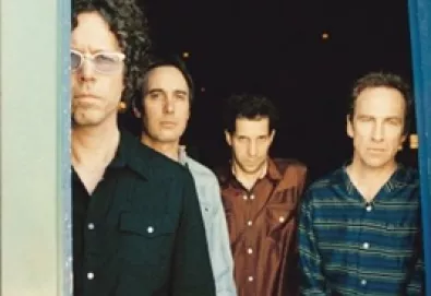 The Jayhawks lança coletânea dupla com lados-b, raridades e atuações ao vivo