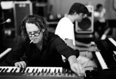 Ex-músico do Wilco morreu de overdose acidental