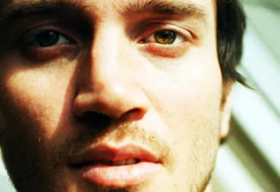 John Frusciante fala sobre sua saída do Red Hot Chili Peppers