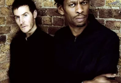 Massive Attack anuncia turnê