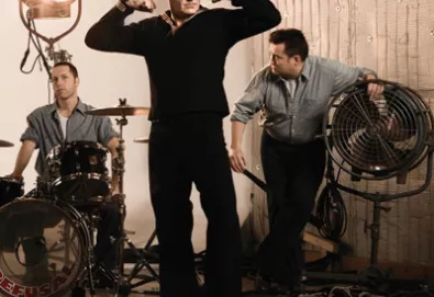 Morrissey anuncia volta aos palcos após internação