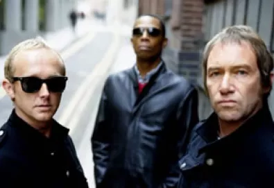 Ocean Colour Scene lança material inédito em retrospectiva de luxo