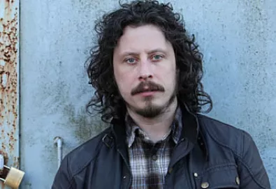 Stuart Cable, ex-baterista do Stereophonics, morreu asfixiado em seu próprio vômito – aponta inquérito