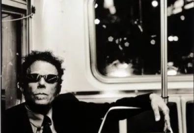 Tom Waits retratado em novo livro de Anton Corbijn