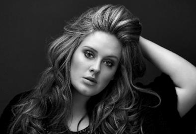 Adele bate recorde de vendas no iTunes