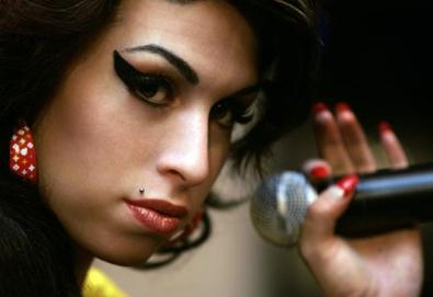 Amy Winehouse não usou drogas antes de morrer