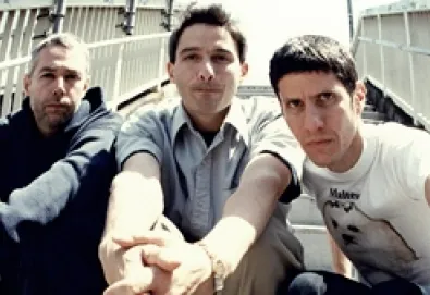 Ouça o novo single dos Beastie Boys: "Make Some Noise"