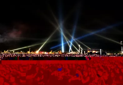 Por que razão as pessoas não se calam nos shows? Leia a explicação do jornal Guardian