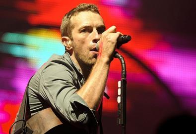 Novo álbum do Coldplay terá participação de Rihanna; ouça aqui o novo single "Paradise"