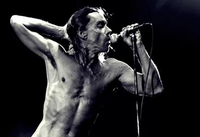 Iggy & The Stooges cancelam shows nos Estados Unidos após contusão de Iggy Pop