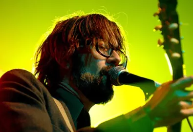 Pulp retorna aos palcos após nove anos; veja trechos do show realizado na França
