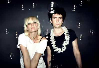"Let Me Out" é o novo vídeo do Raveonettes