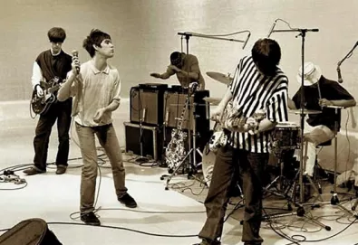 Stones Roses de volta aos palcos