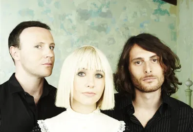 Vídeo: The Joy Formidable toca "Whirring" no Letterman