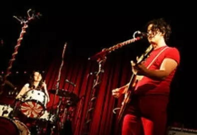 White Stripes divulga tracklist de "Live in Mississippi" e "Under Moorhead Lights All Fargo Night"