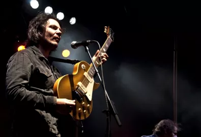 Ouça "Live From Nowhere Near You"; compilação traz participações de Wilco, Elliott Smith, Modest Mouse, entre outros