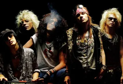 Axl Rose pode voltar a reunir membros originais do Guns n' Roses