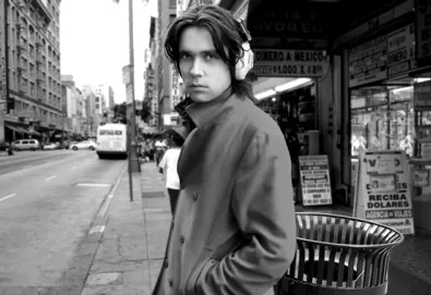 Rufus Wainwright retorna com trabalho influenciado por Freddie Mercury, Elton John e David Bowie