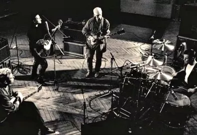 Novo documentário do U2 "From The Sky Down" disponível em DVD e Blu-ray