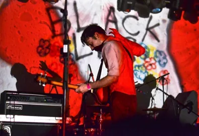 Black Lips apresenta o vídeo de "Noc-A-Homa"