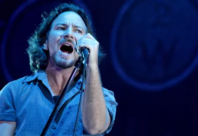 Pearl Jam deixa fã escolher set list de show