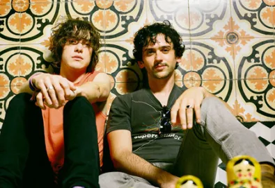Vídeo: MGMT faz cover de "Angie" - música do Rolling Stones