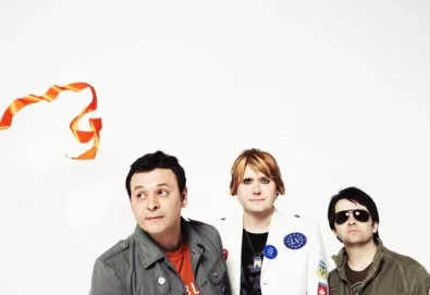 Manic Street Preachers estreia novo single