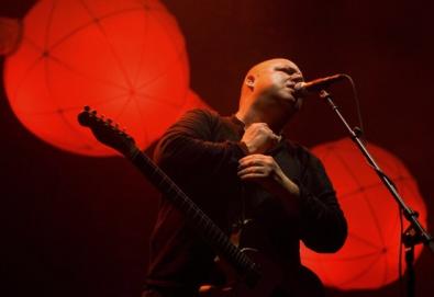 Pixies lança versão alternativa em vídeo para "Bagboy"